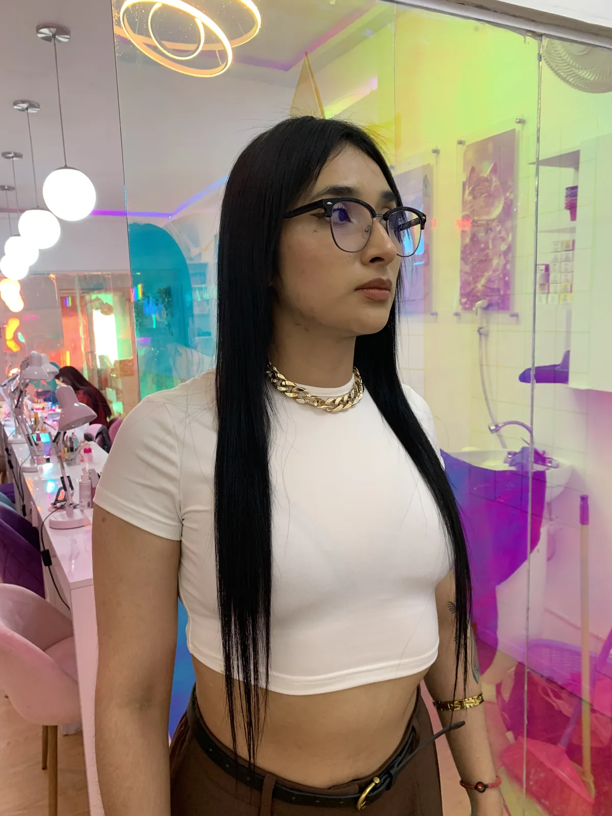 Resultado del alaciado japonés permanente: cabello lacio, brillante y sin frizz